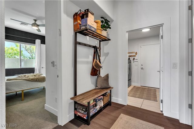 9040 Thornbury Lane, Las Vegas, NV 89134