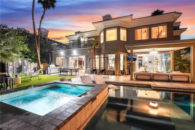 9040 Thornbury Lane, Las Vegas, NV 89134