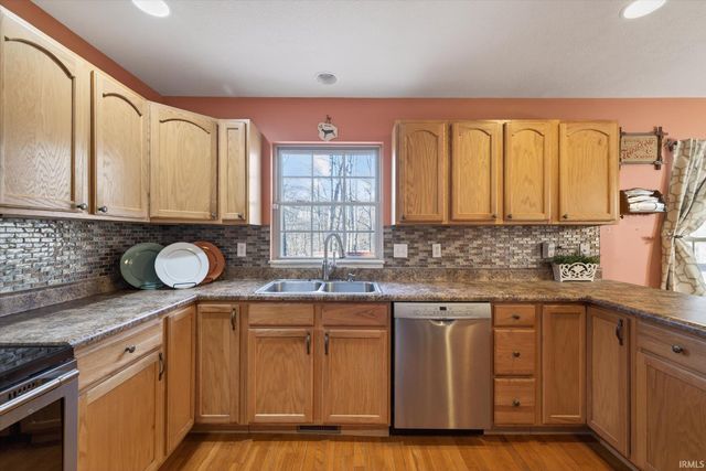 6035 E Nehrt Road, Bloomington, IN 47408