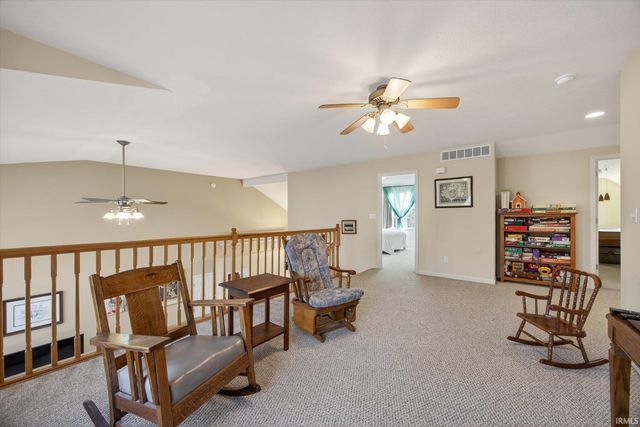 6035 E Nehrt Road, Bloomington, IN 47408