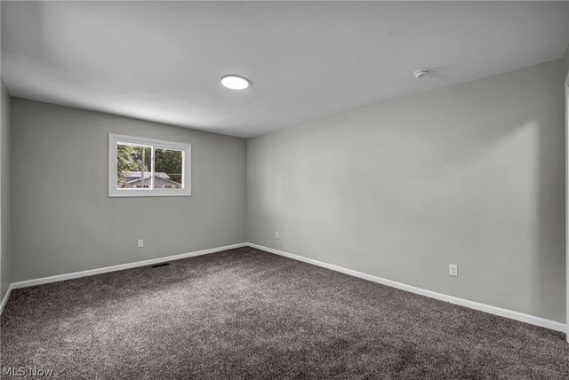 1190 East Boulevard, Aurora, OH 44202