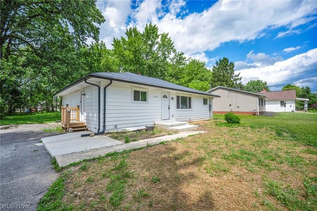 1190 East Boulevard, Aurora, OH 44202