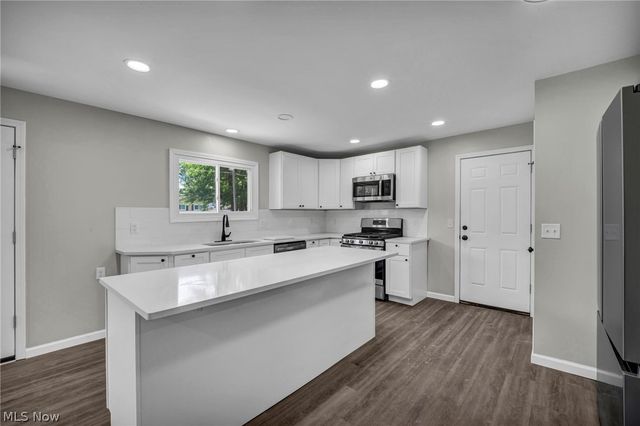 1190 East Boulevard, Aurora, OH 44202