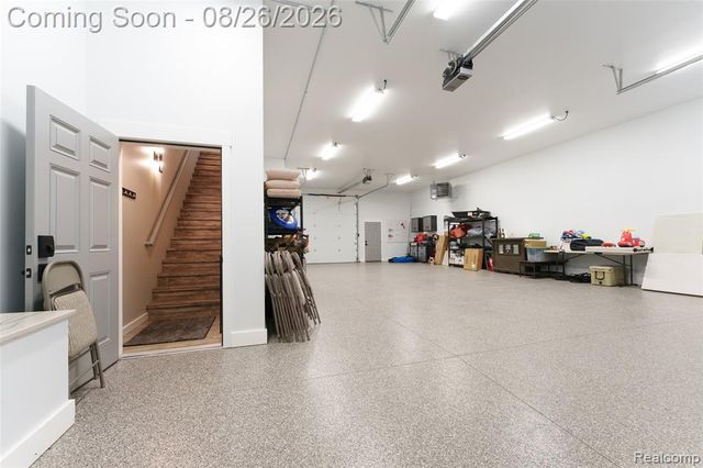454 E Shore Drive, Whitmore Lake, MI 48189
