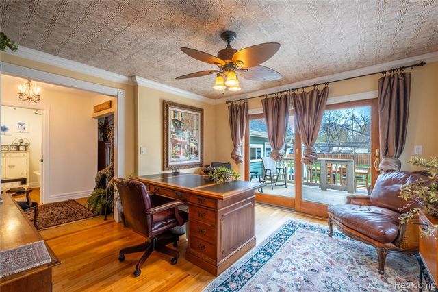 208 W Rockwell Street, Fenton, MI 48430