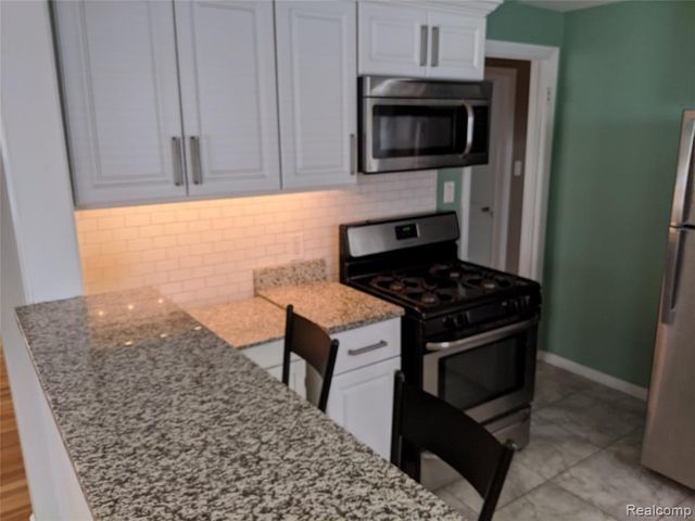 1506 Etowah Avenue, Royal Oak, MI 48067