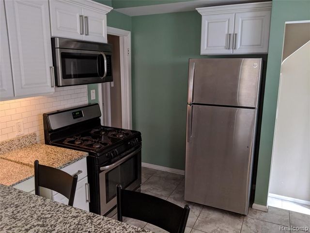 1506 Etowah Avenue, Royal Oak, MI 48067