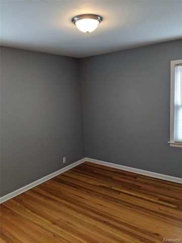 1506 Etowah Avenue, Royal Oak, MI 48067