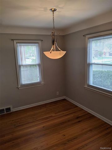 1506 Etowah Avenue, Royal Oak, MI 48067