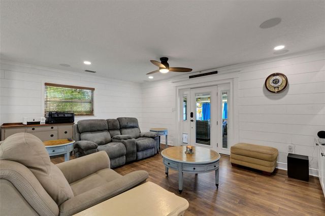 1319 EDGEWATER BEACH DRIVE, Lakeland, FL 33805