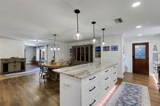 1319 EDGEWATER BEACH DRIVE, Lakeland, FL 33805