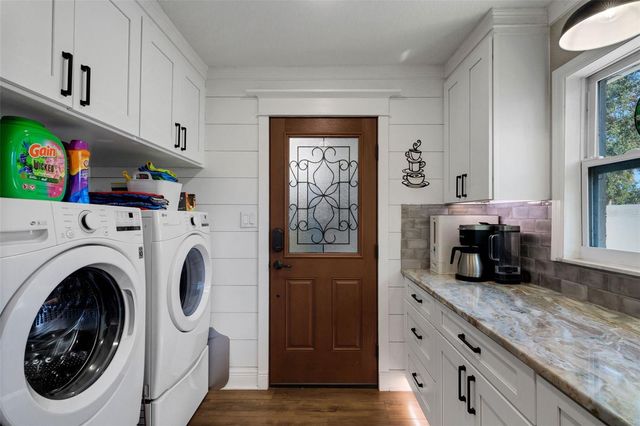 1319 EDGEWATER BEACH DRIVE, Lakeland, FL 33805