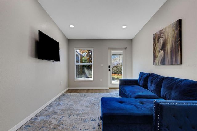 1319 EDGEWATER BEACH DRIVE, Lakeland, FL 33805