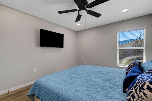 1319 EDGEWATER BEACH DRIVE, Lakeland, FL 33805