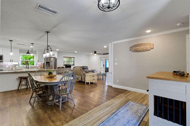 1319 EDGEWATER BEACH DRIVE, Lakeland, FL 33805