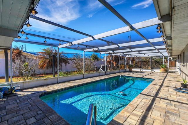 1319 EDGEWATER BEACH DRIVE, Lakeland, FL 33805