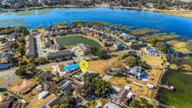1319 EDGEWATER BEACH DRIVE, Lakeland, FL 33805