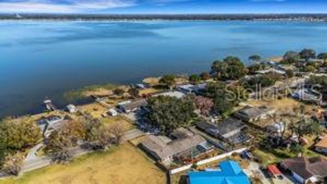 1319 EDGEWATER BEACH DRIVE, Lakeland, FL 33805