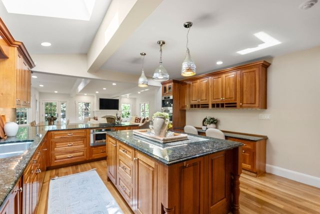 1 Kenilworth Circle, Wellesley, MA 02482