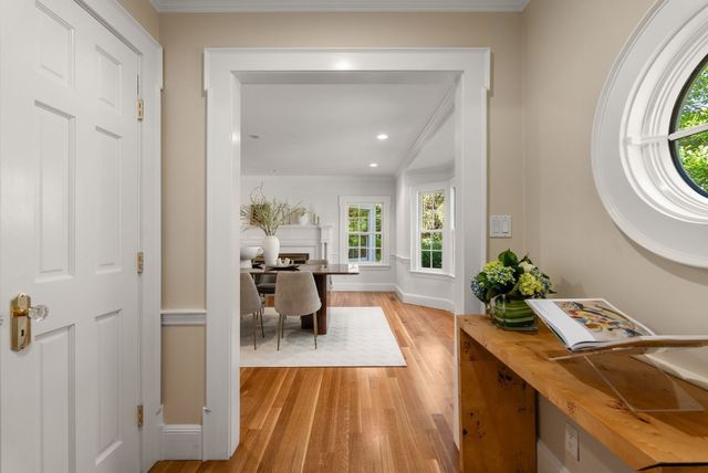 1 Kenilworth Circle, Wellesley, MA 02482