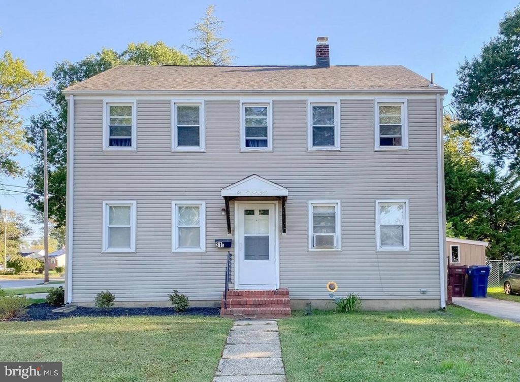 31 W GRANT ST, Woodstown, NJ 08098