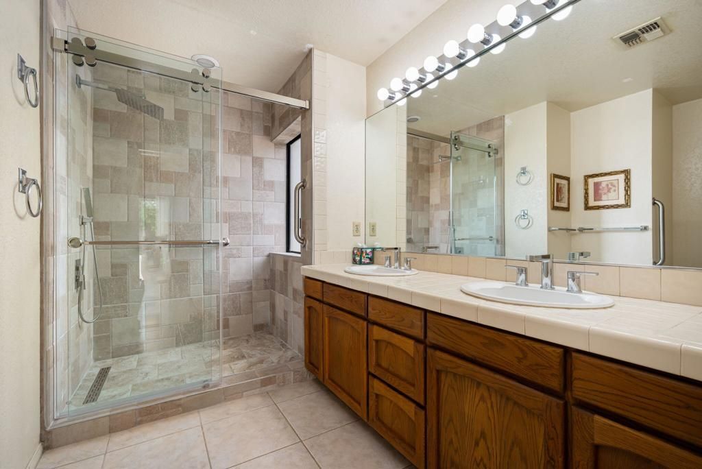 Image 30 of property listing at 79580 Port Royal Avenue, Bermuda Dunes, CA 92203