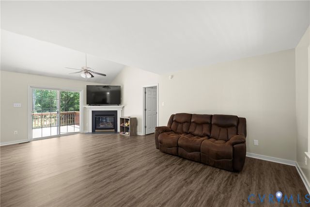 3320 Duke Rd, Powhatan, VA 23139