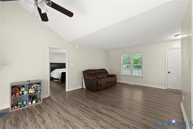 3320 Duke Rd, Powhatan, VA 23139