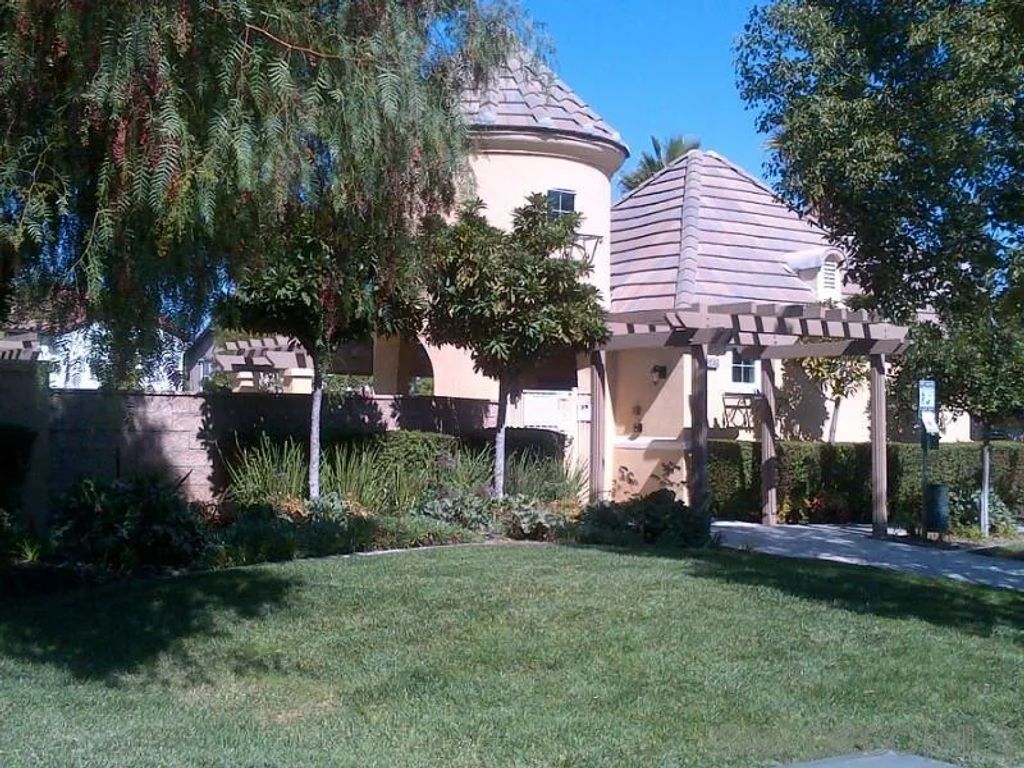 28330 Socorro St 120, Murrieta, CA 92563