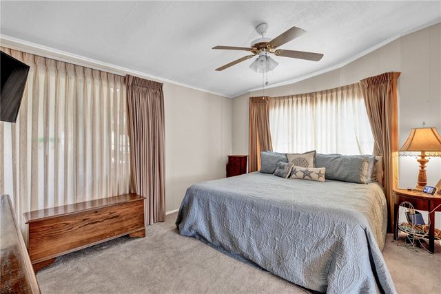 729 Gladiolus Drive, Sebastian, FL 32976