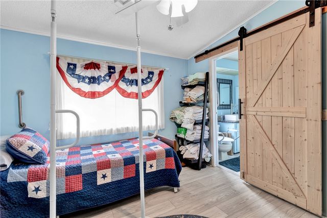 729 Gladiolus Drive, Sebastian, FL 32976