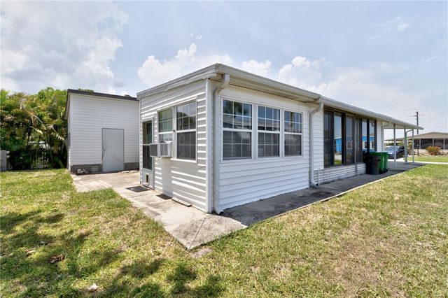 729 Gladiolus Drive, Sebastian, FL 32976