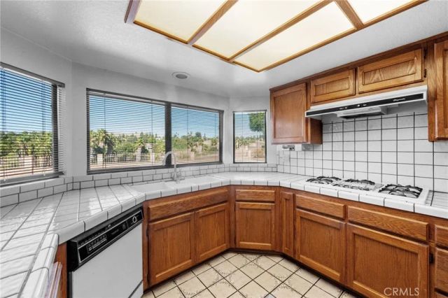 6304 Glen Aire Avenue, Riverside, CA 92506