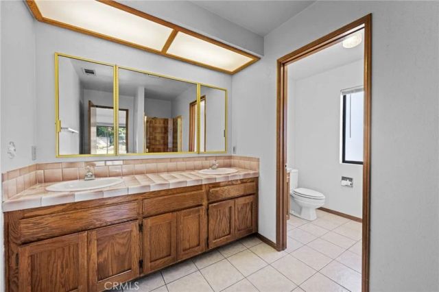 6304 Glen Aire Avenue, Riverside, CA 92506