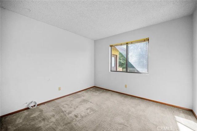 6304 Glen Aire Avenue, Riverside, CA 92506