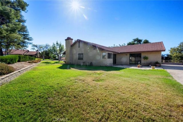 6304 Glen Aire Avenue, Riverside, CA 92506
