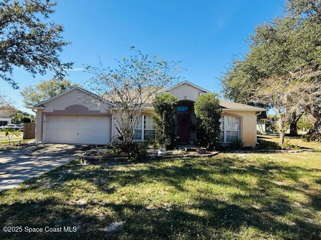 917 Cypress Oaks Street, Titusville, FL 32780