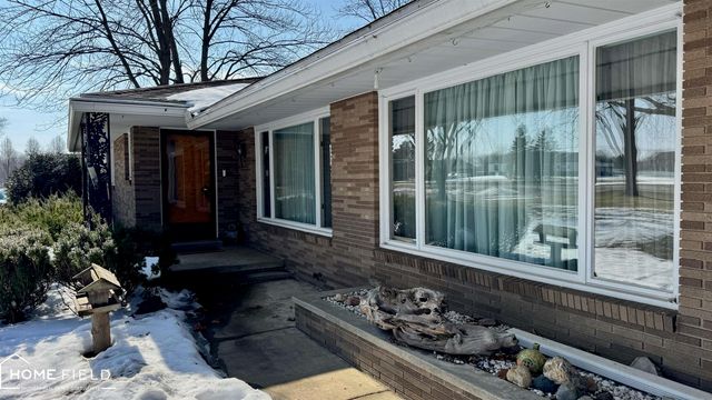 2145 N M 52 Highway, Owosso Twp, MI 48867