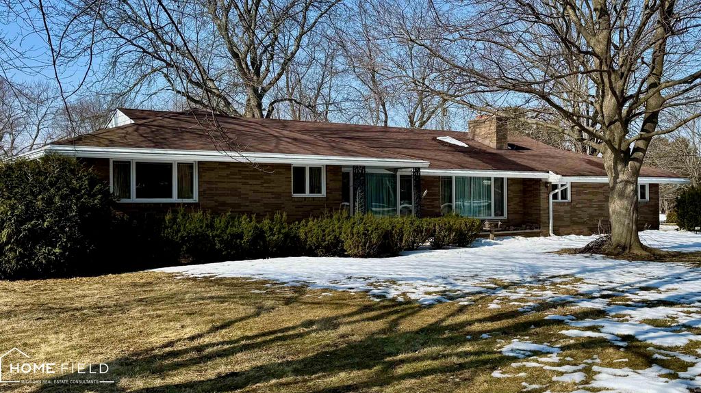 2145 N M 52 Highway, Owosso Twp, MI 48867