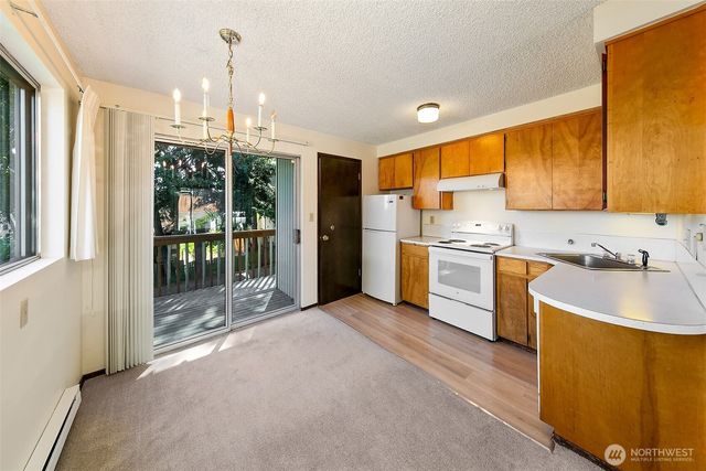1145 N 93rd Street, Seattle, WA 98103