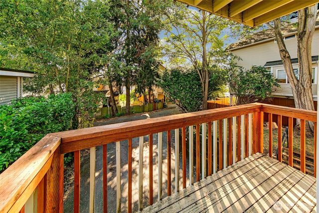 1145 N 93rd Street, Seattle, WA 98103