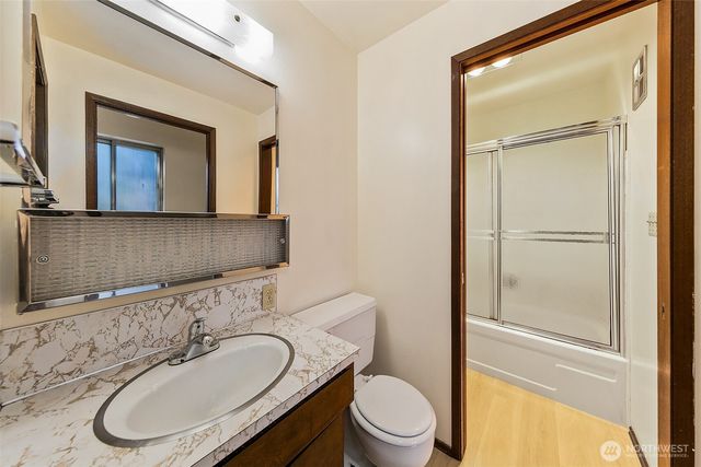 1145 N 93rd Street, Seattle, WA 98103