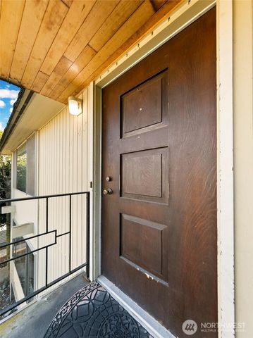 1145 N 93rd Street, Seattle, WA 98103