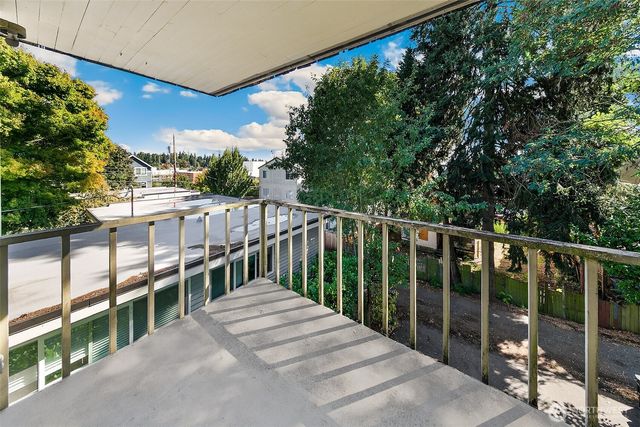 1145 N 93rd Street, Seattle, WA 98103