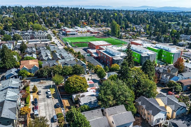 1145 N 93rd Street, Seattle, WA 98103