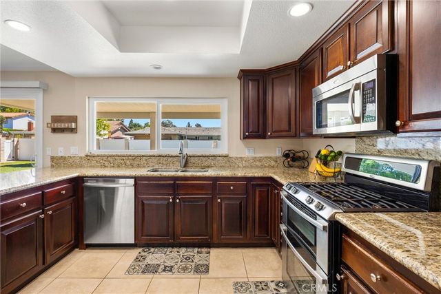 1502 N Albright Ave, Upland, CA 91786