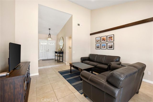 1502 N Albright Ave, Upland, CA 91786