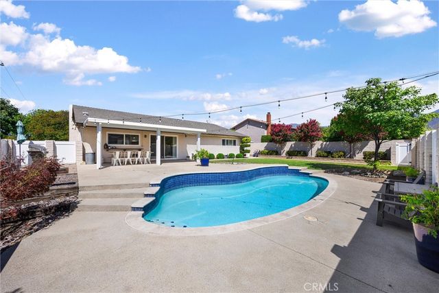 1502 N Albright Ave, Upland, CA 91786