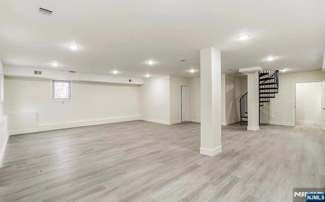 210 22nd Street 1, Irvington, NJ 07111