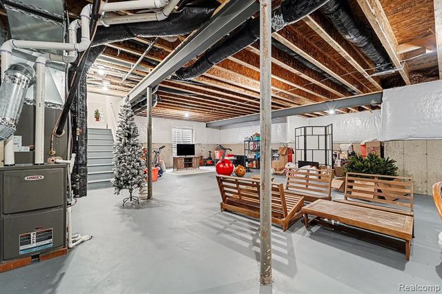 6109 Kingsley Court, Clarkston, MI 48346